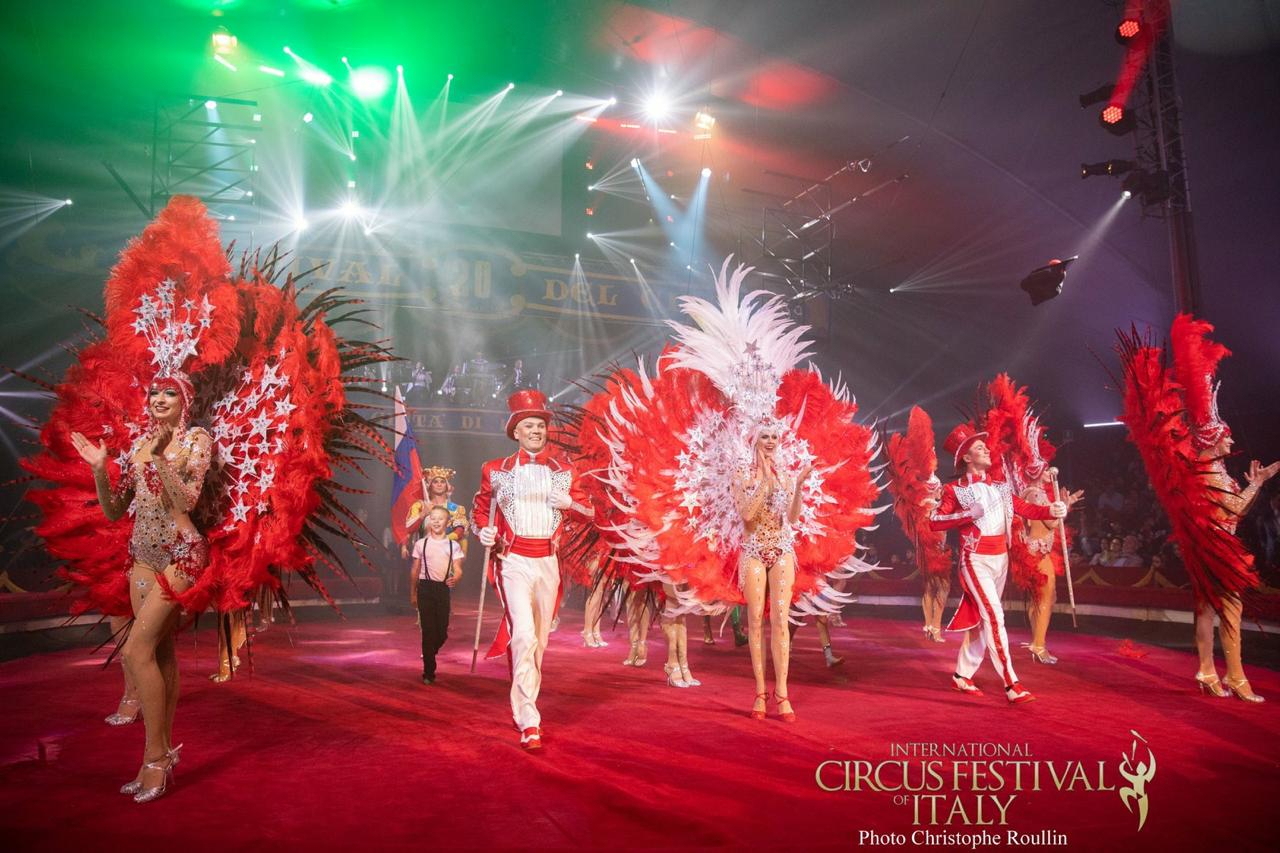 Российские циркачи стали лучшими на Международном цирковом фестивале в Италии