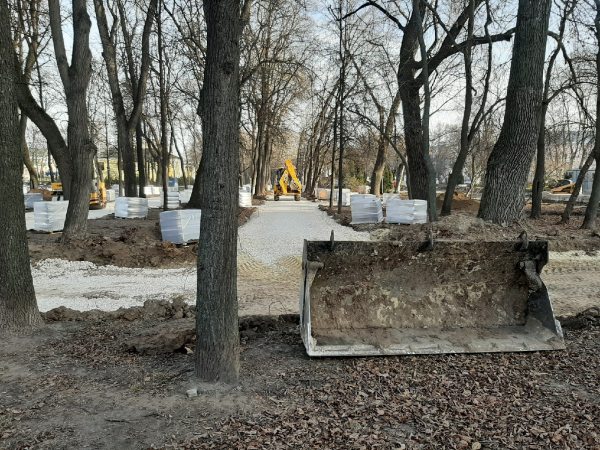Активисты ОНФ заявили о срыве сроков благоустройства в рязанских парках