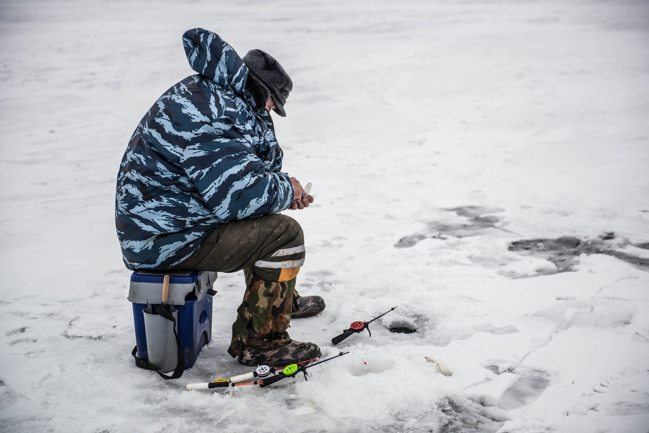 Рыбак стал первой жертвой тонкого льда - МЧС вновь просит рязанцев быть осторожными