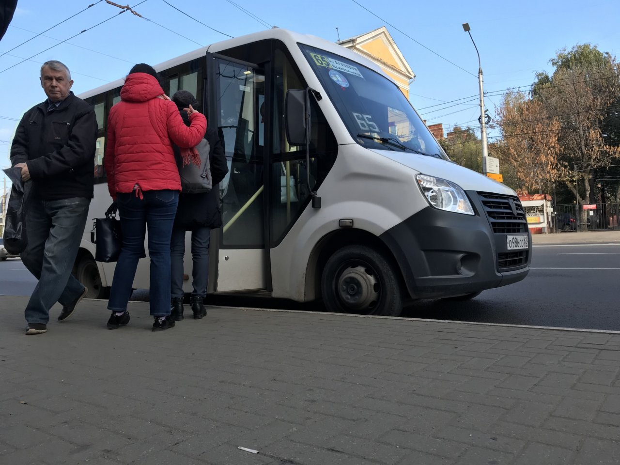 Число маршруток в Рязани сократят: так чиновники надеются поддержать автобусы