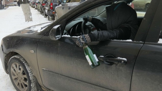 Пьяному водителю, который сбил пешехода в Рыбном, дали условный срок
