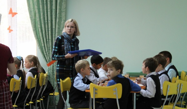 Рязанские школьники будут получать горячее питание с сентября