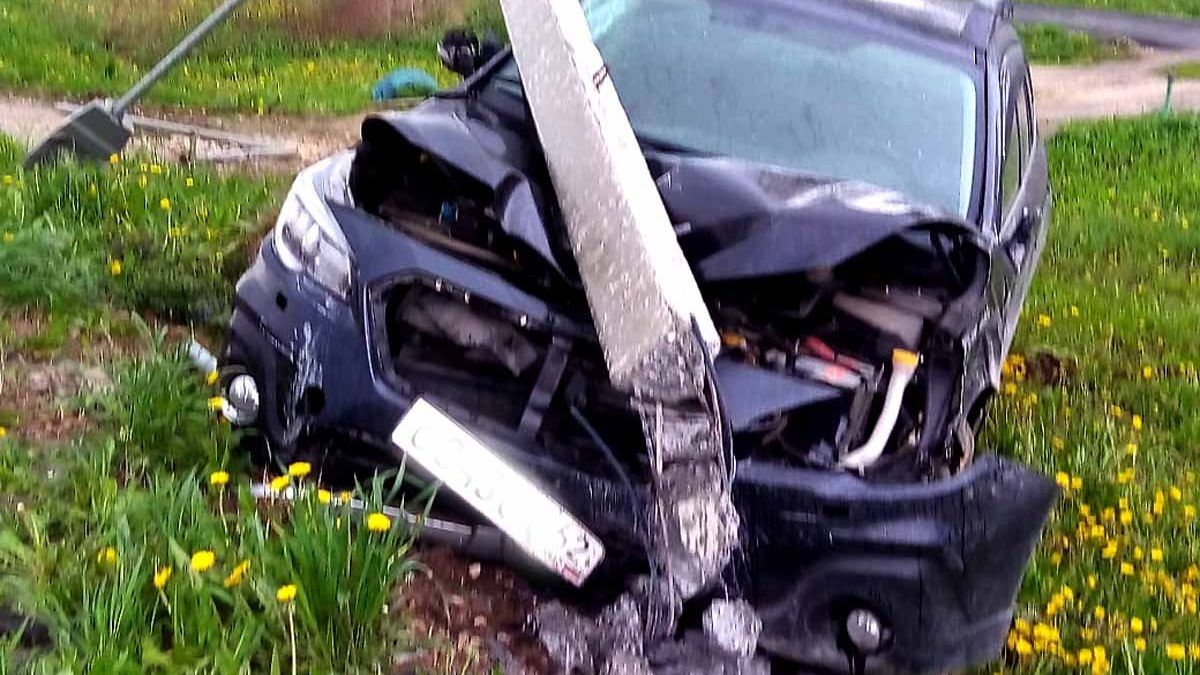 ДТП в Пронске: водитель врезался в столб