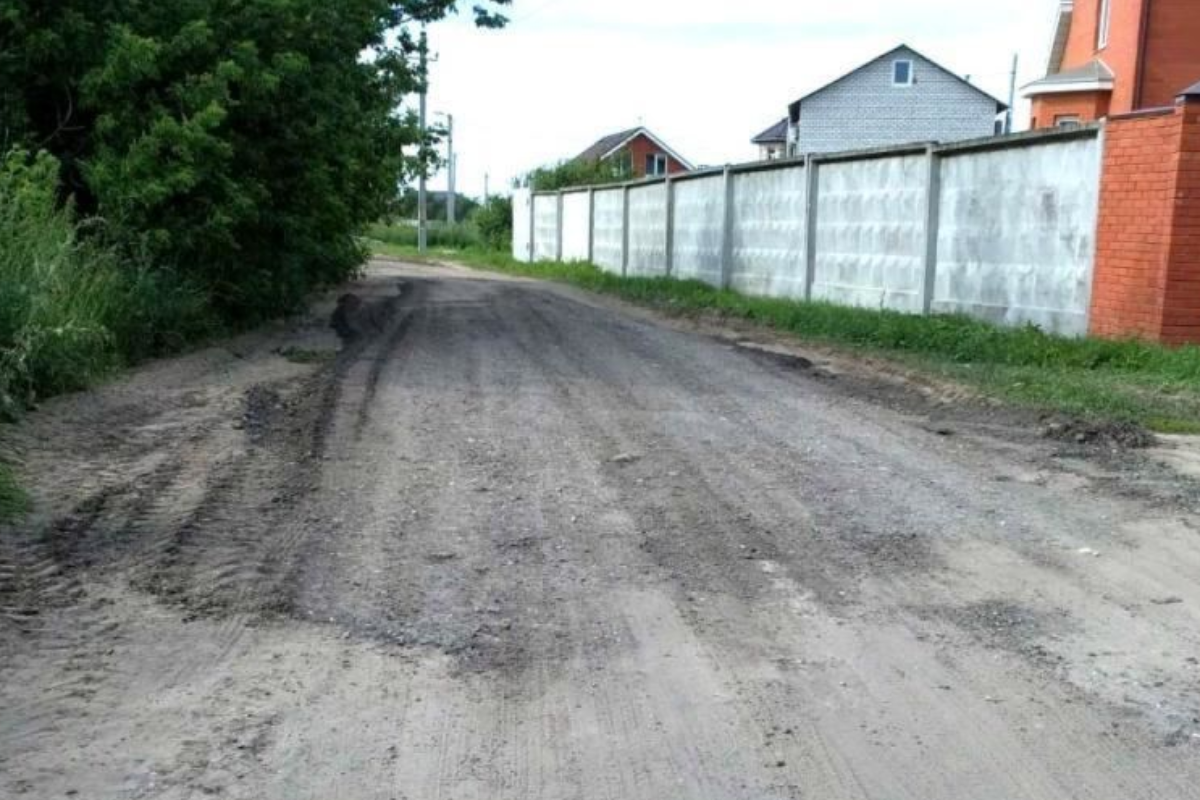 Жители Семчина дождались: администрация отремонтировала три улицы