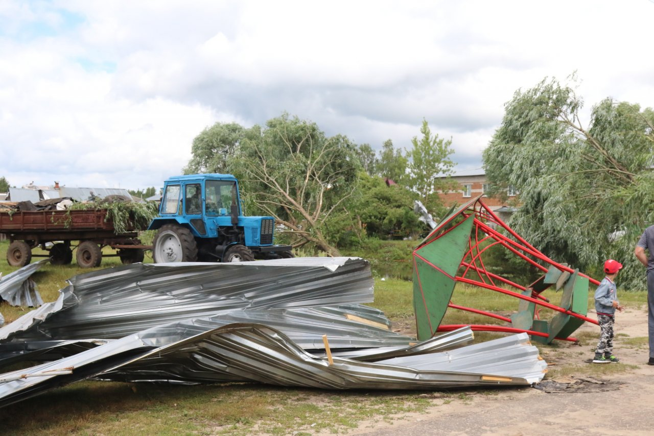 В поселке под Рязанью ввели режим ЧС: ветер сорвал крыши с 24 домов