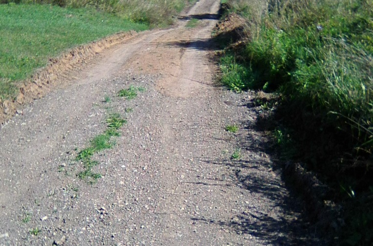 Бросили на полпути: в рязанском селе Пущино не доделали дорогу