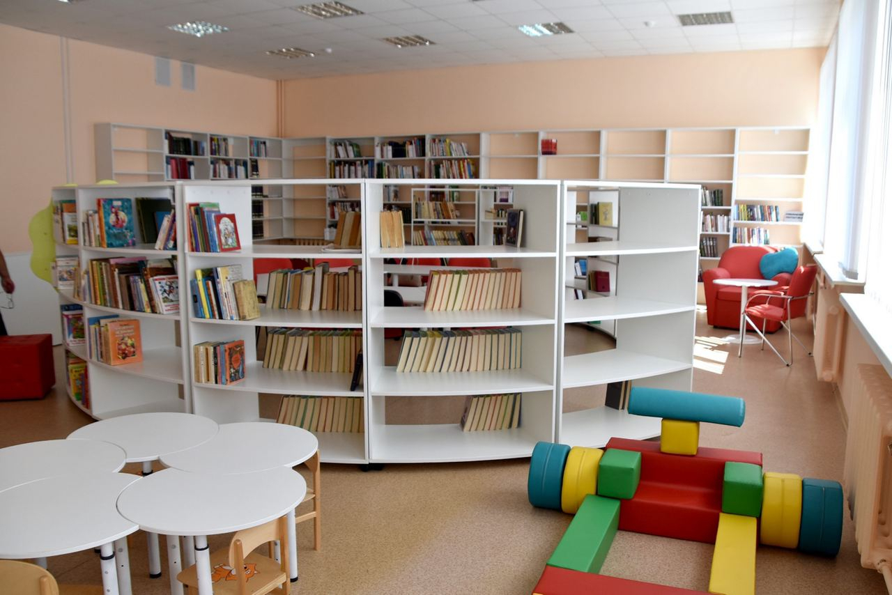 Читать будет не скучно: в Рязанской области открылась первая модельная библиотека нового поколения