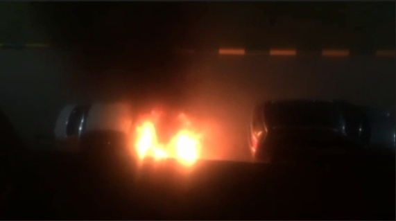 Опять: ночью на улице Птицеводов сгорел автомобиль