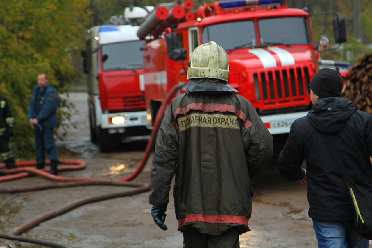 Загорелась квартира: в Рязани на пожаре погиб мужчина