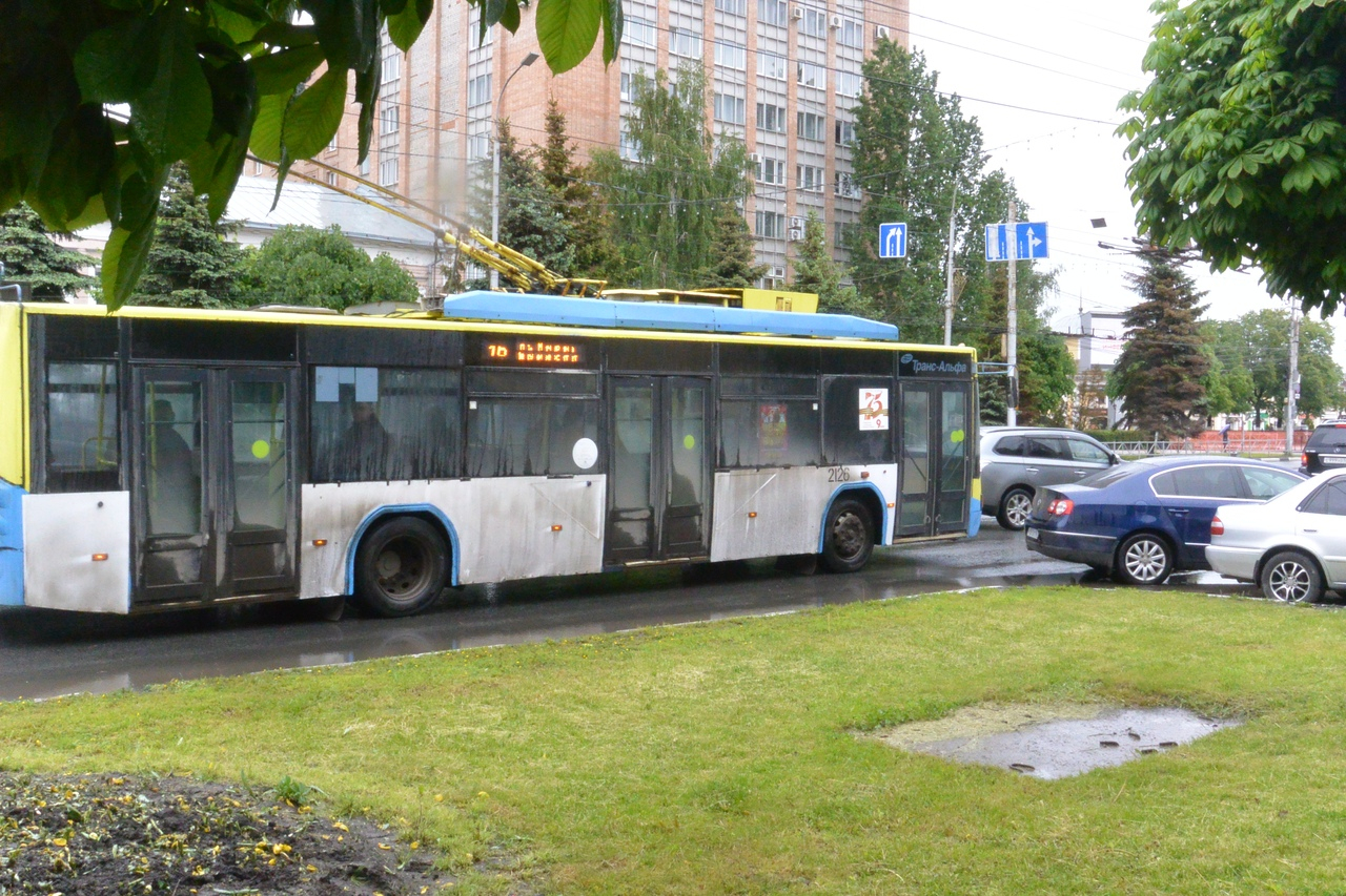 Опять: в Рязани изменили схему движения троллейбусов из-за перекрытия моста на улице Ленина