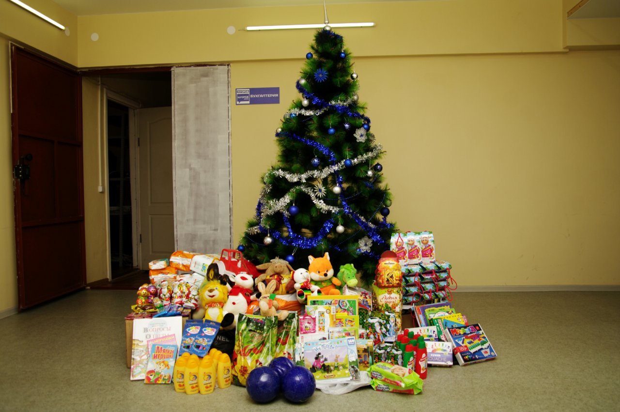 Праздник близко: 26 000 детей в Рязанской области получат бесплатные подарки к Новому году