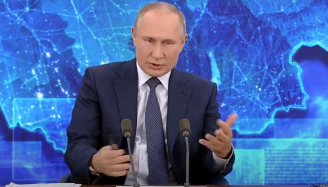 Пресс-конференция: Путин пообещал разобраться с отсутствием бесплатных лекарств в Рязанской области