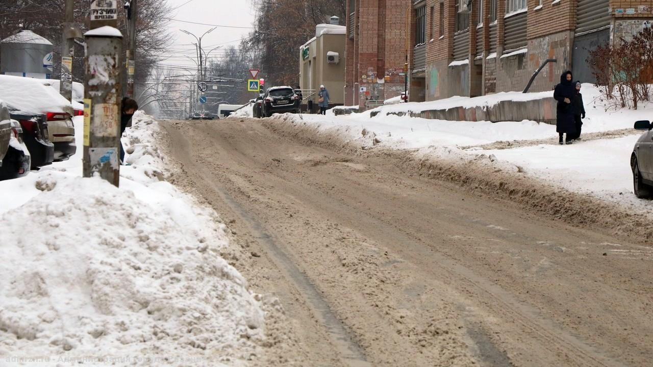 В Горроще: заместитель главы администрации проверил качество уборки снега