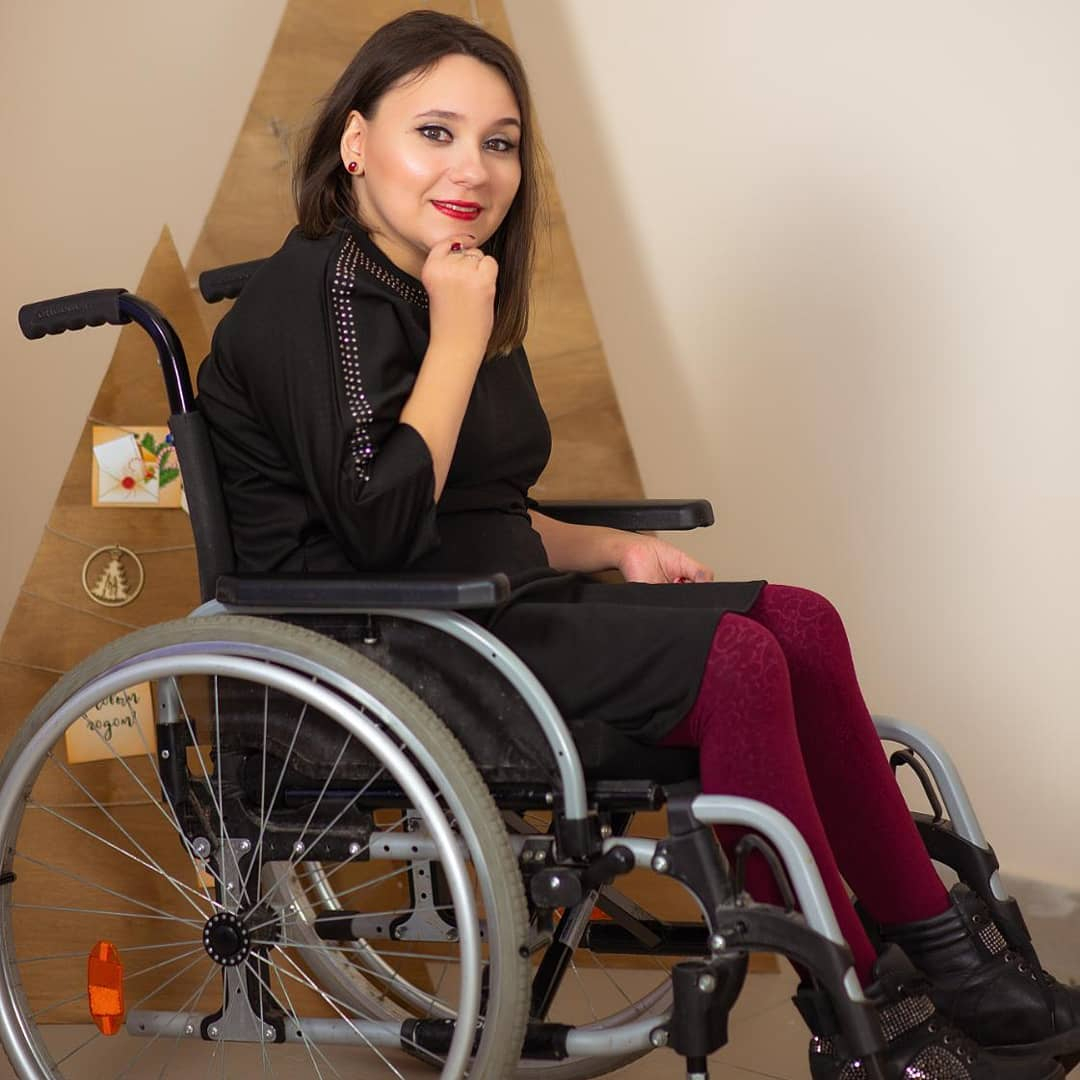 Как девушка в инвалидном кресле стала блогером