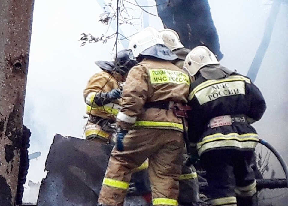 Снова пожар: в горящем доме в Шиловском районе сгорел человек