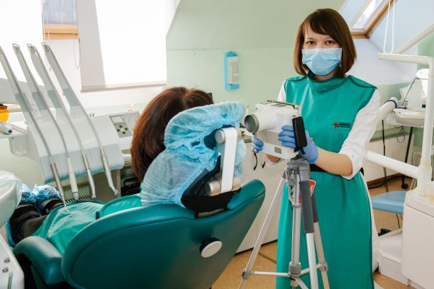 Ко Дню стоматолога: посчитаем успехи в зубах