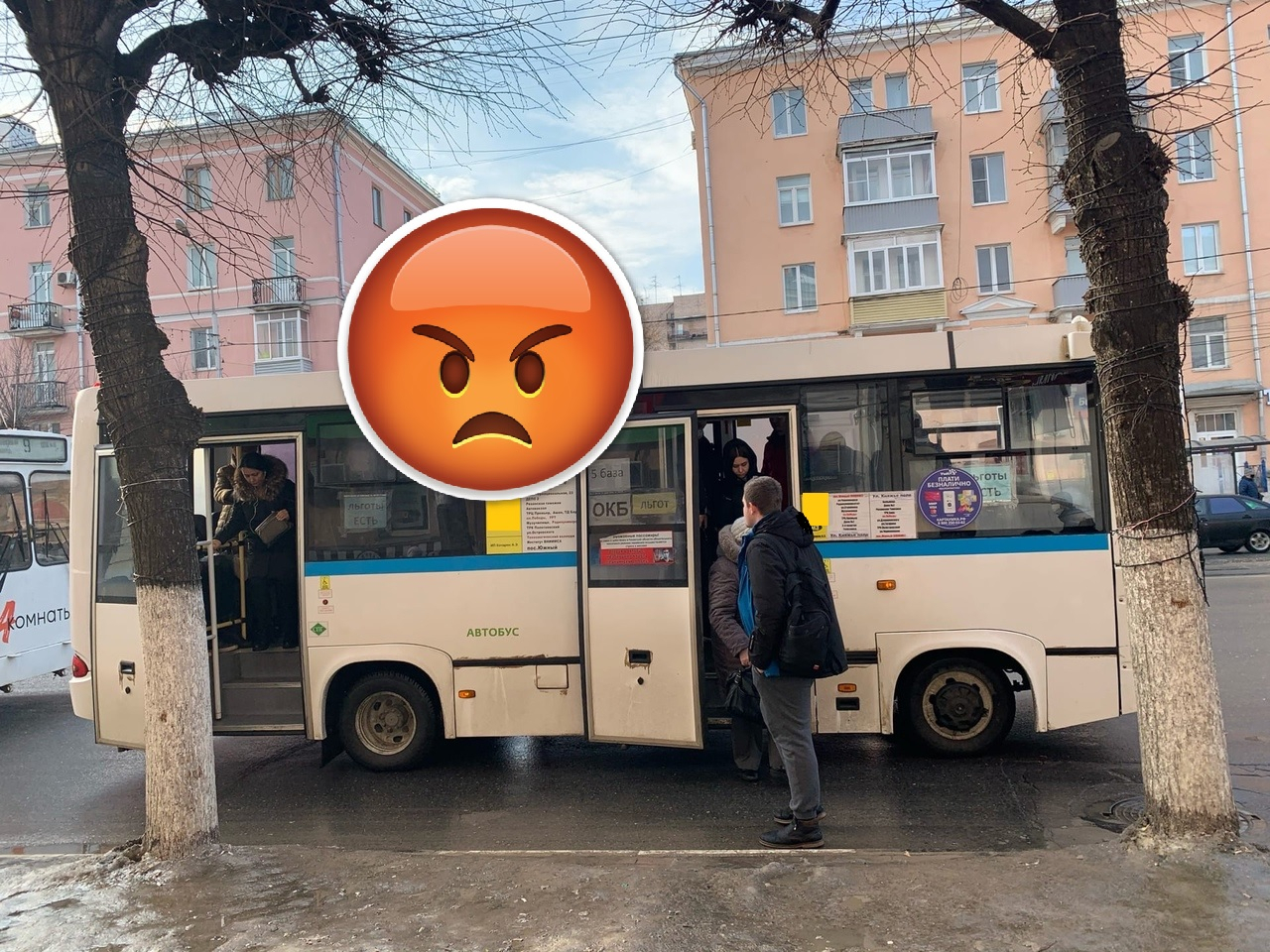 Крик души: жителей Семчина оставили без общественного транспорта