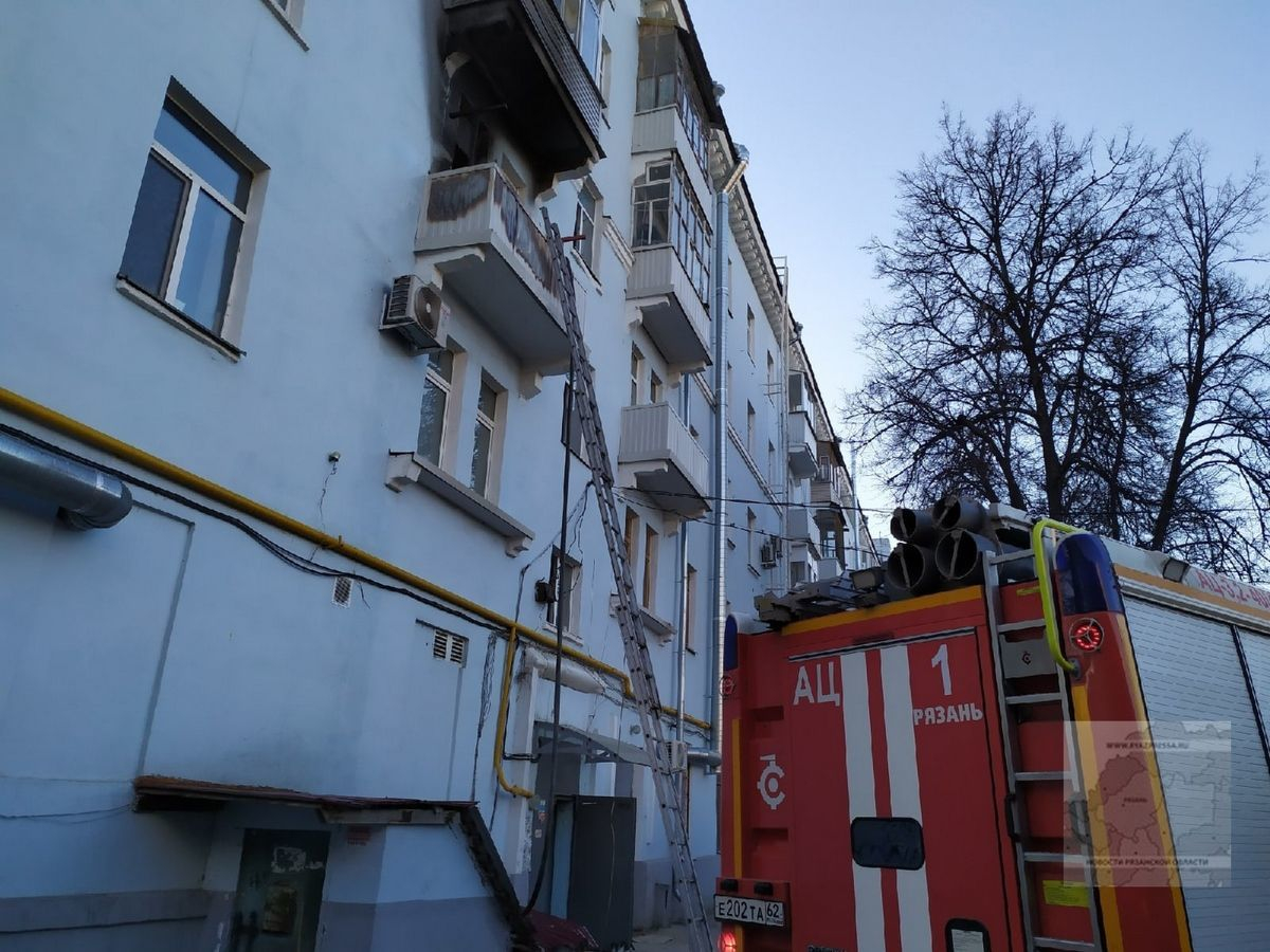 Курение убивает: от тлеющего окурка загорелась квартира на Циолковского