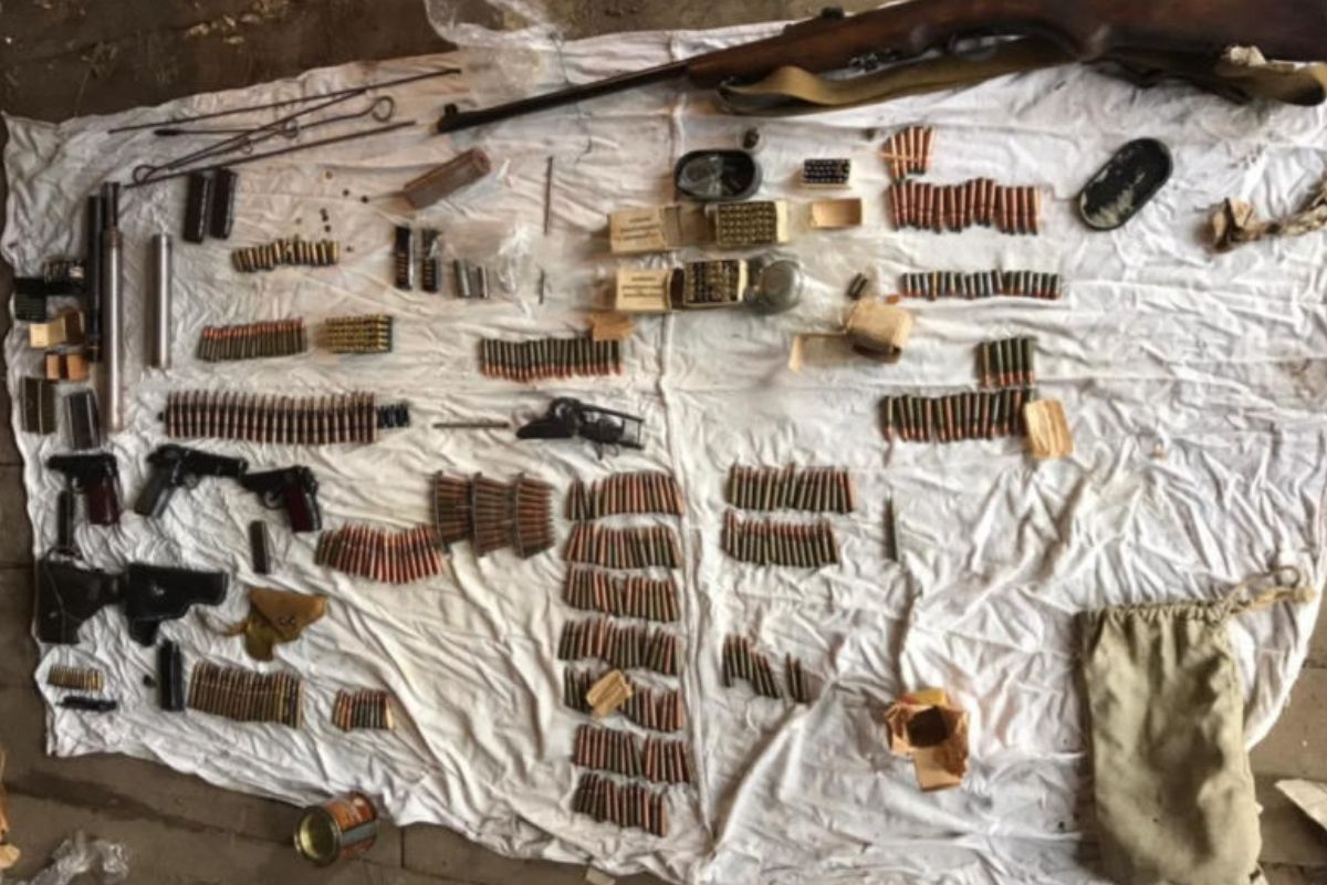 В доме умершего рязанца нашли коллекцию оружия и патронов