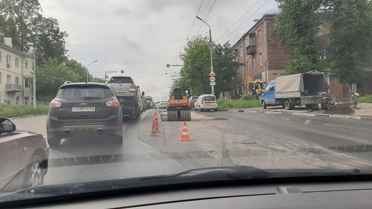 Рязань встала в пробке: ремонт на Куйбышевском шоссе