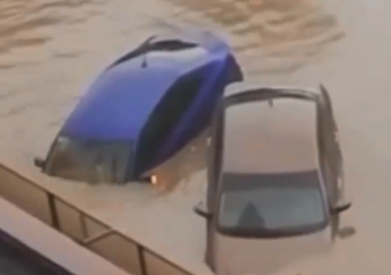 Как рязанские власти отреагировали на потоп в городе: виноватых нашли
