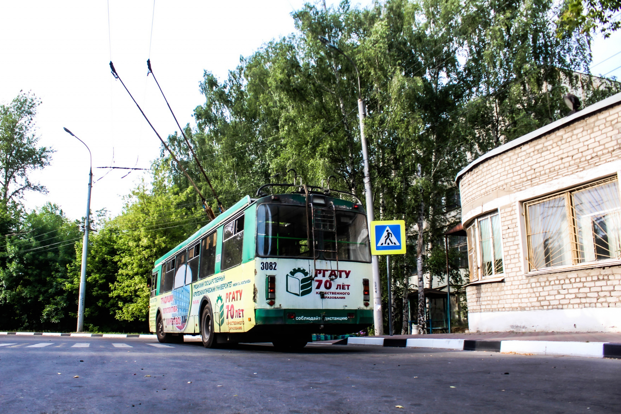 «Конечно, троллейбусы в Рязани старые, но такое я вижу впервые!»: авторская колонка о качестве общественного транспорта
