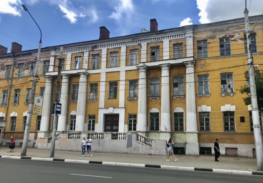 Здание XIX века: Минобороны обязали отремонтировать военный госпиталь в Рязани