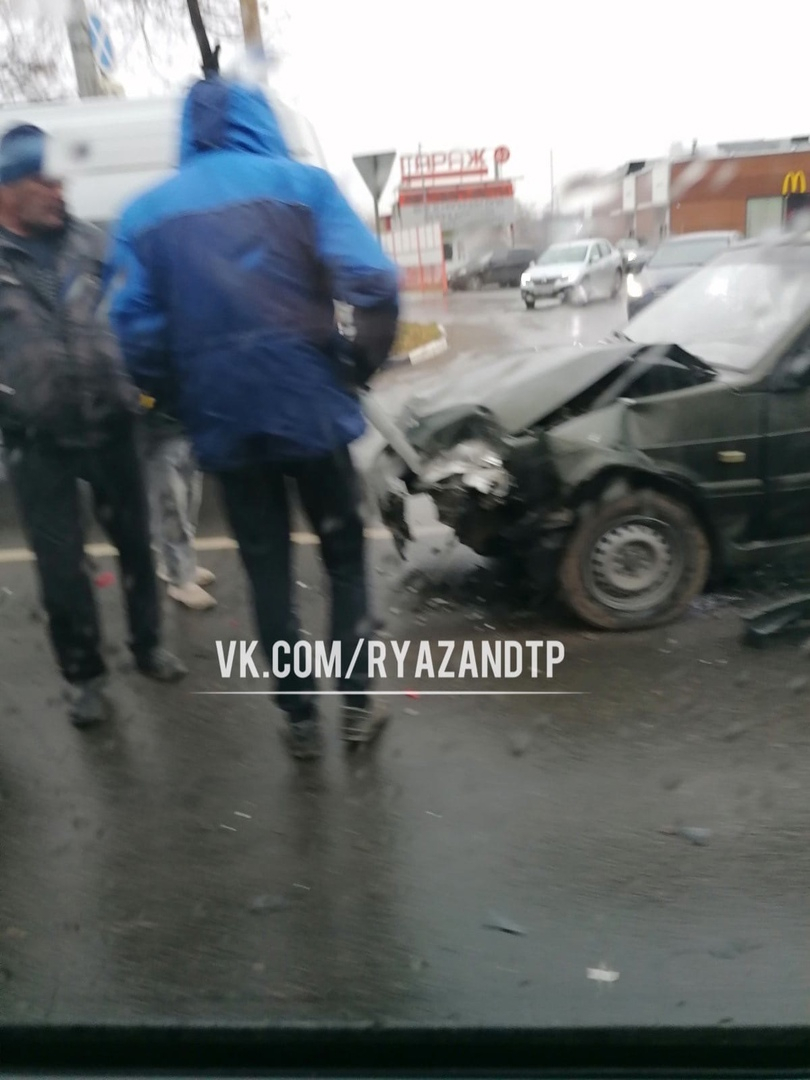 В Рязани на Куйбышевском шоссе произошло ДТП