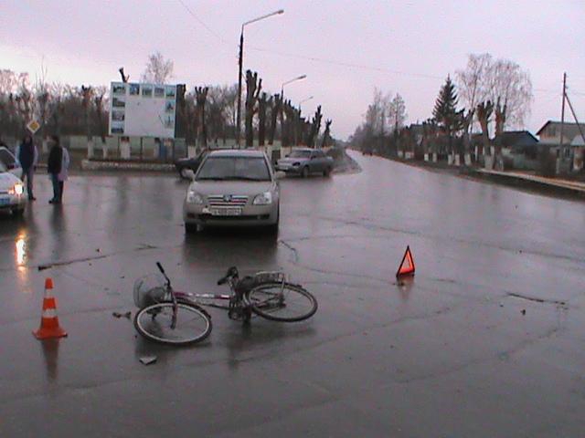 В Михайлове автомобиль сбил 68-летнего велосипедиста