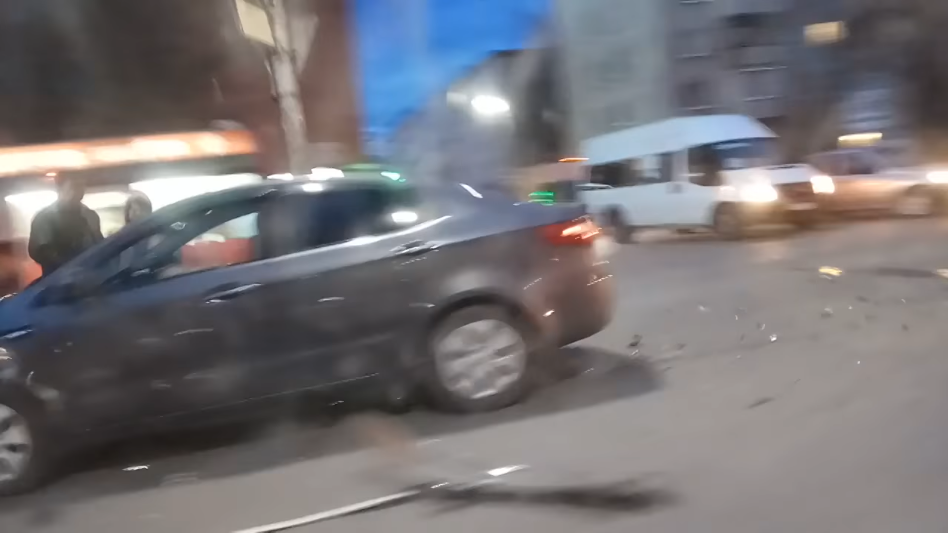 Последствия ДТП на улице Кальной попали на видео