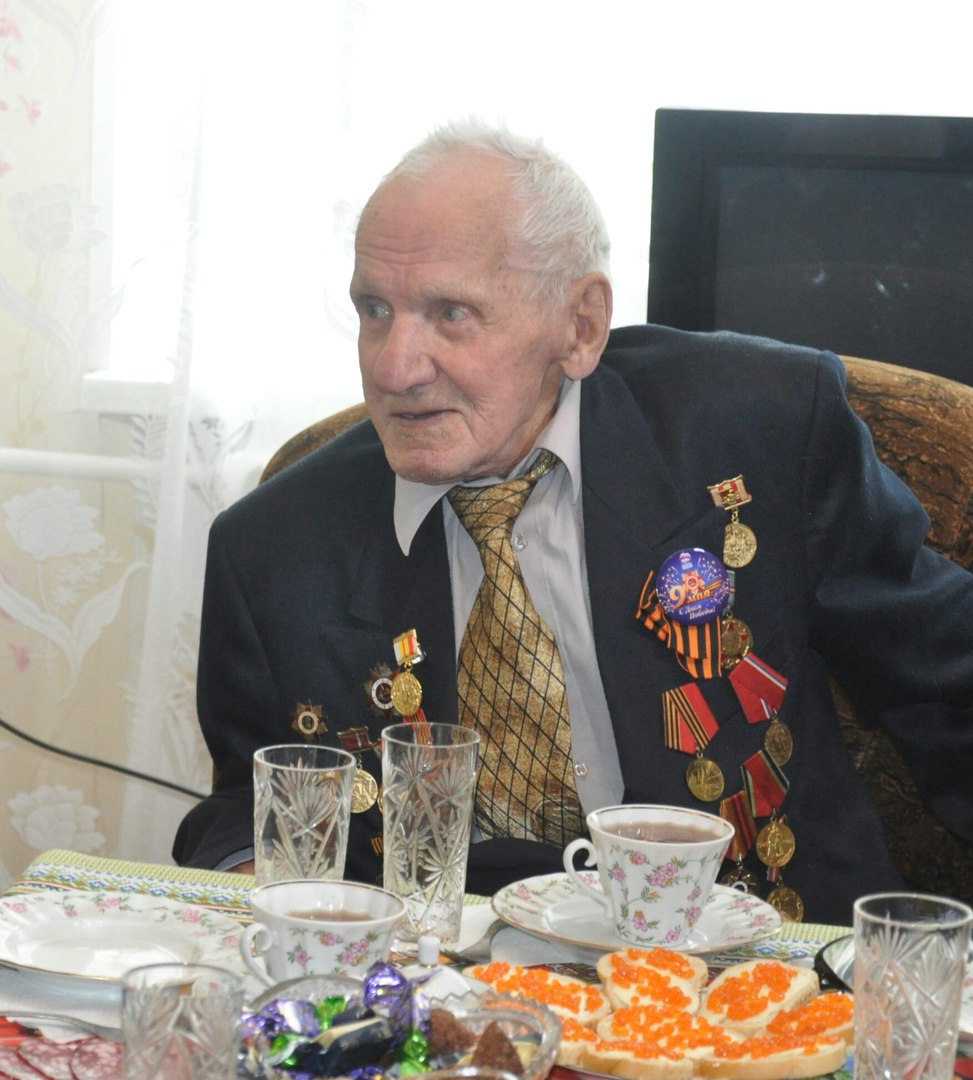 100-летнего ветерана с юбилеем поздравил врио губернатора Любимов