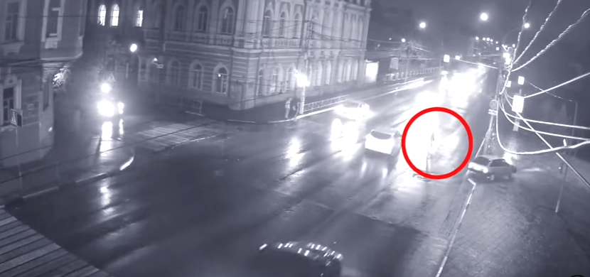 Бессмертный пешеход устроил ДТП на улице Ленина в Рязани. Видео