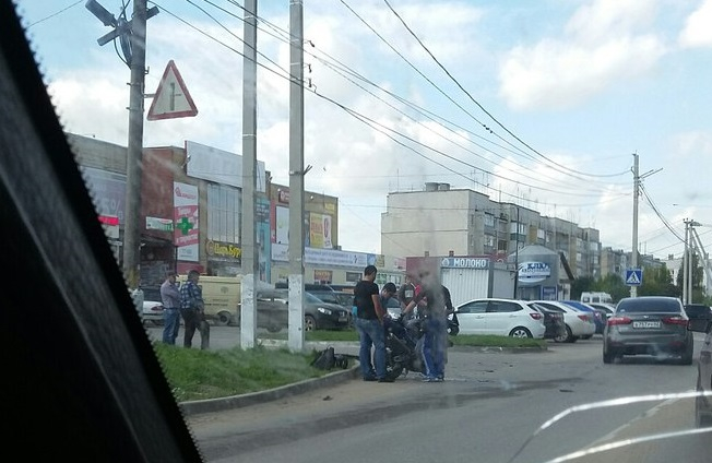 ДТП в Рыбном - столкнулись столкнулись газель, BMW и мотоцикл