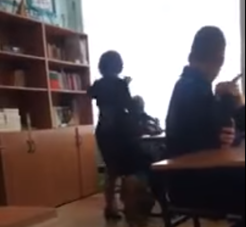 Пользователь, выложивший видео с избиением ученика в сельской школе, удалил свой аккаунт в ВКонтакте