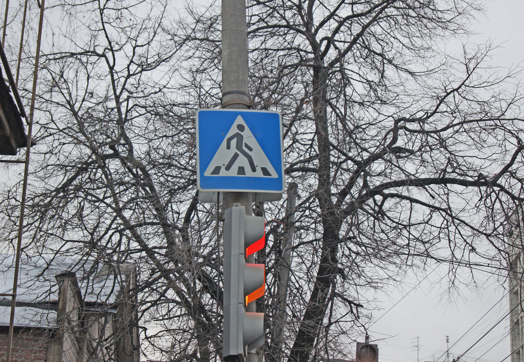 "Пусть вернут все как было" - рязанцы недовольны новым светофором на Касимовском шоссе