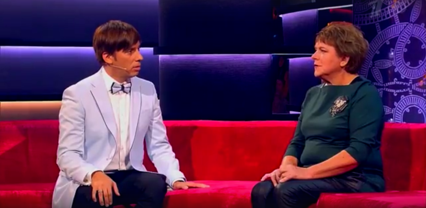 На Первом канале рязанка метала ножи с Максимом Галкиным