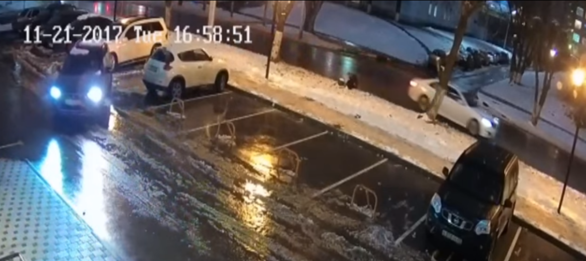 Момент смертельного ДТП на улице Есенина в Рязани попал на видео