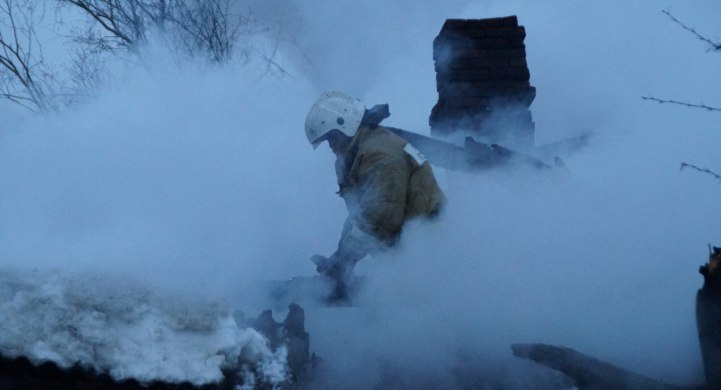 Пожар в Рязани - возле Нефтезавода сгорела дача
