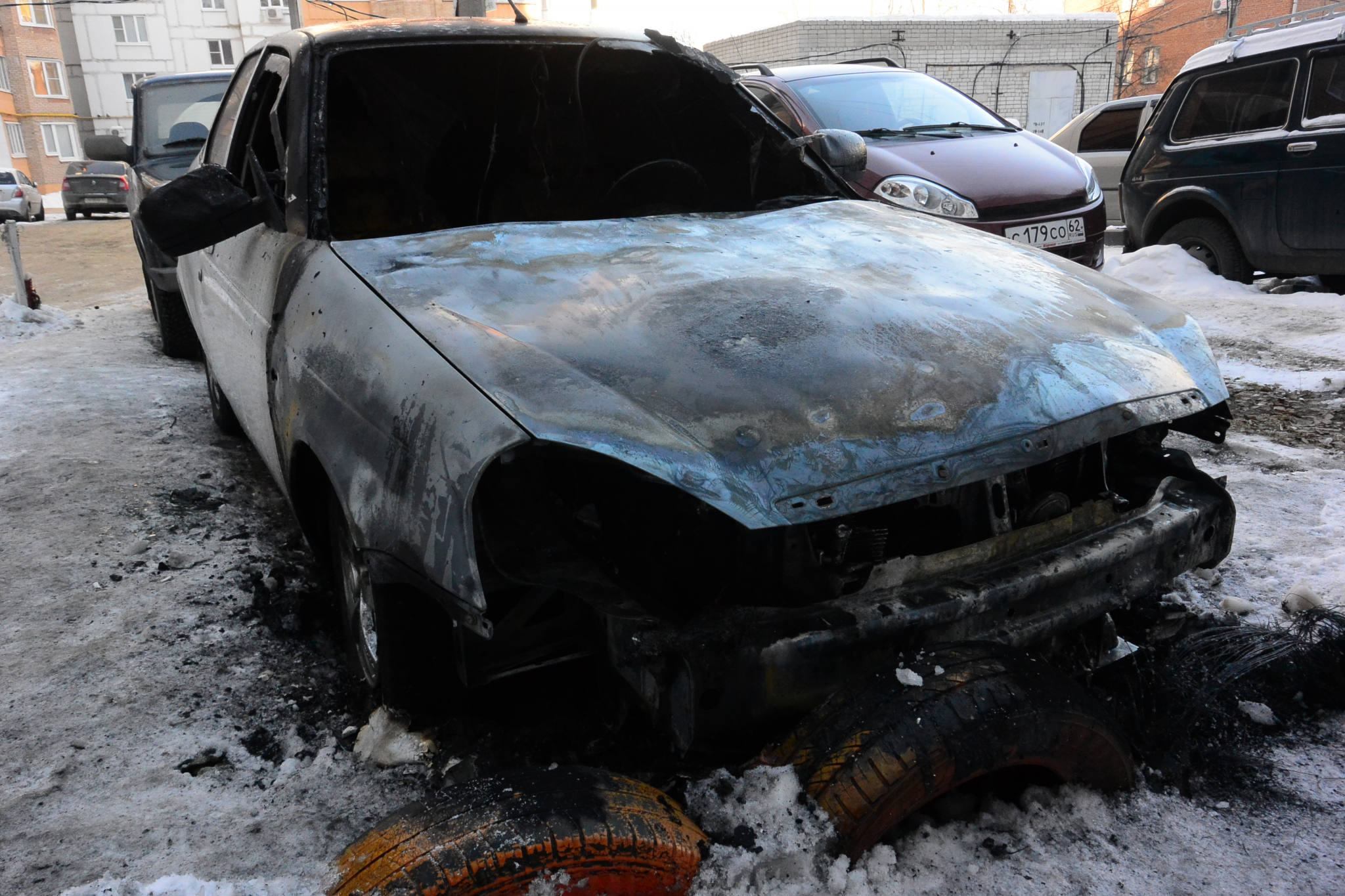 Ночью в Рязани сгорел еще один автомобиль