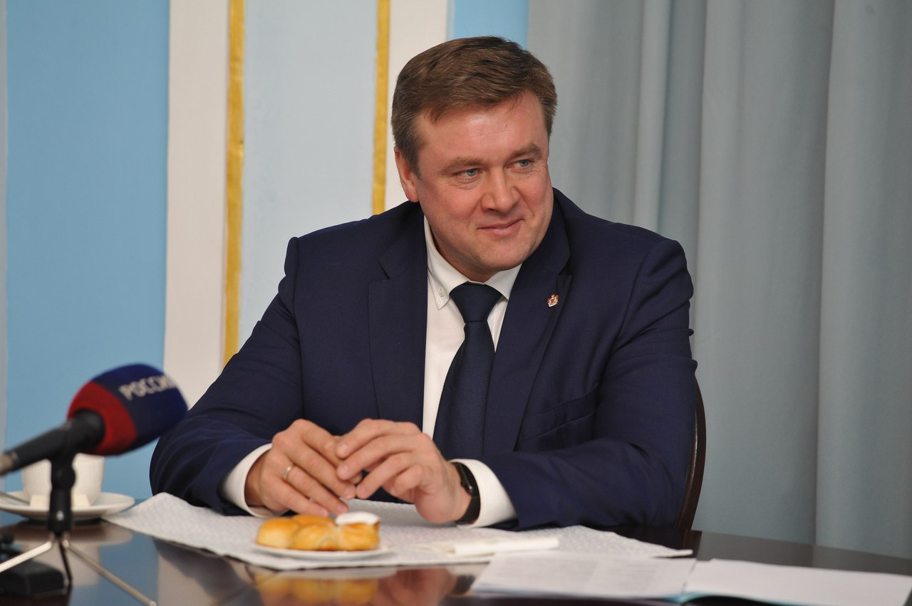Николай Любимов поднялся на 6 место в рейтинге губернаторов по ЦФО