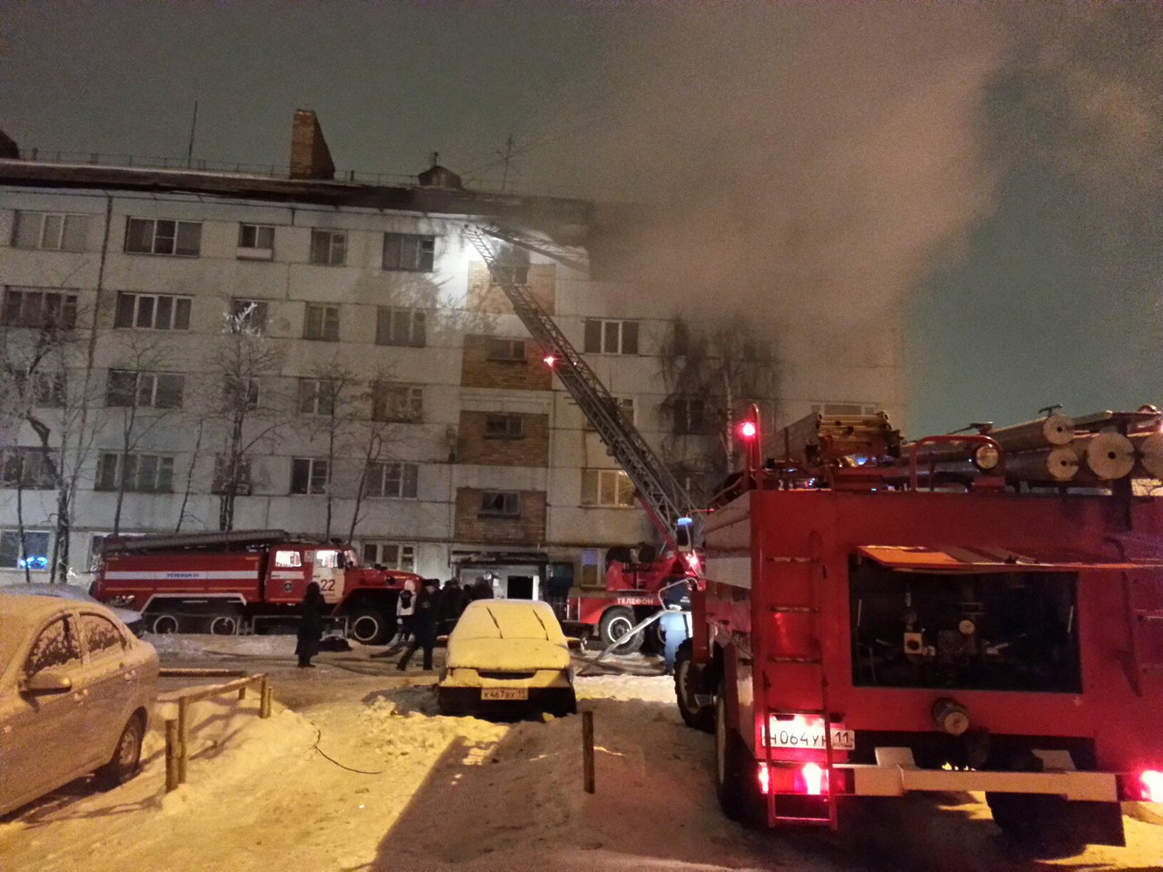 Ночью в Скопине сгорела квартира в пятиэтажке