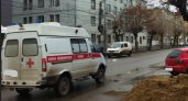 В Рязани утром женщина на машине "влетела" в отбойник