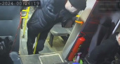 В Рязани пассажир с похожим на пистолет предметом напал на водителя автобуса