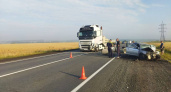 Под Михайловом в ДТП с грузовиком погиб один человек и трое пострадали