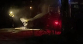 В Рязани на улице Бирюзова ночью горел автомобиль