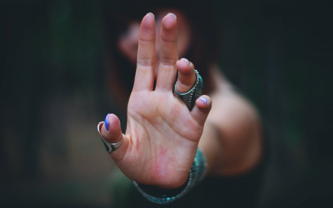 Оказались в сложной ситуации? Есть надежда на помощь