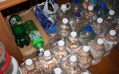 На Весенней жильцы задыхаются от паров самогона, который гонит их сосед