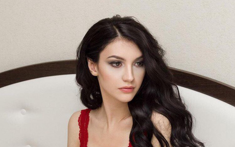 Рязанка Татьяна Гурова попала в топ-100 конкурса «Мисс Maxim-2019»