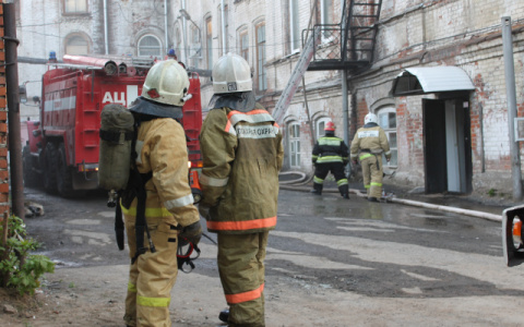 Житель Спас-Клепиков сжег несколько офисных помещений
