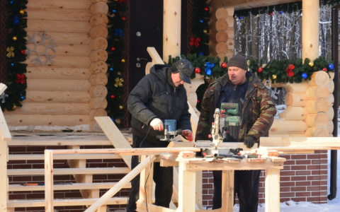 Рязанец предложил построить резиденцию Деда Мороза на месте сгоревшего дома в центре города